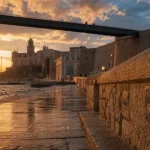 Marseille fort saint jean au coucher du soleil : Fort Saint-Jean et Saint-Charles
