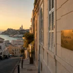 Quartiers chic Marseille : rue calme du 7e vers le confort du 8e