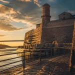 Fort Saint-Jean saint jean marseille au Vieux-Port, vue mer
